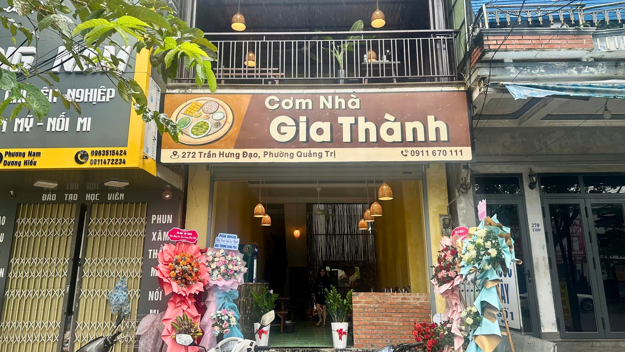 Mặt tiền quán Cơm Nhà Gia Thành